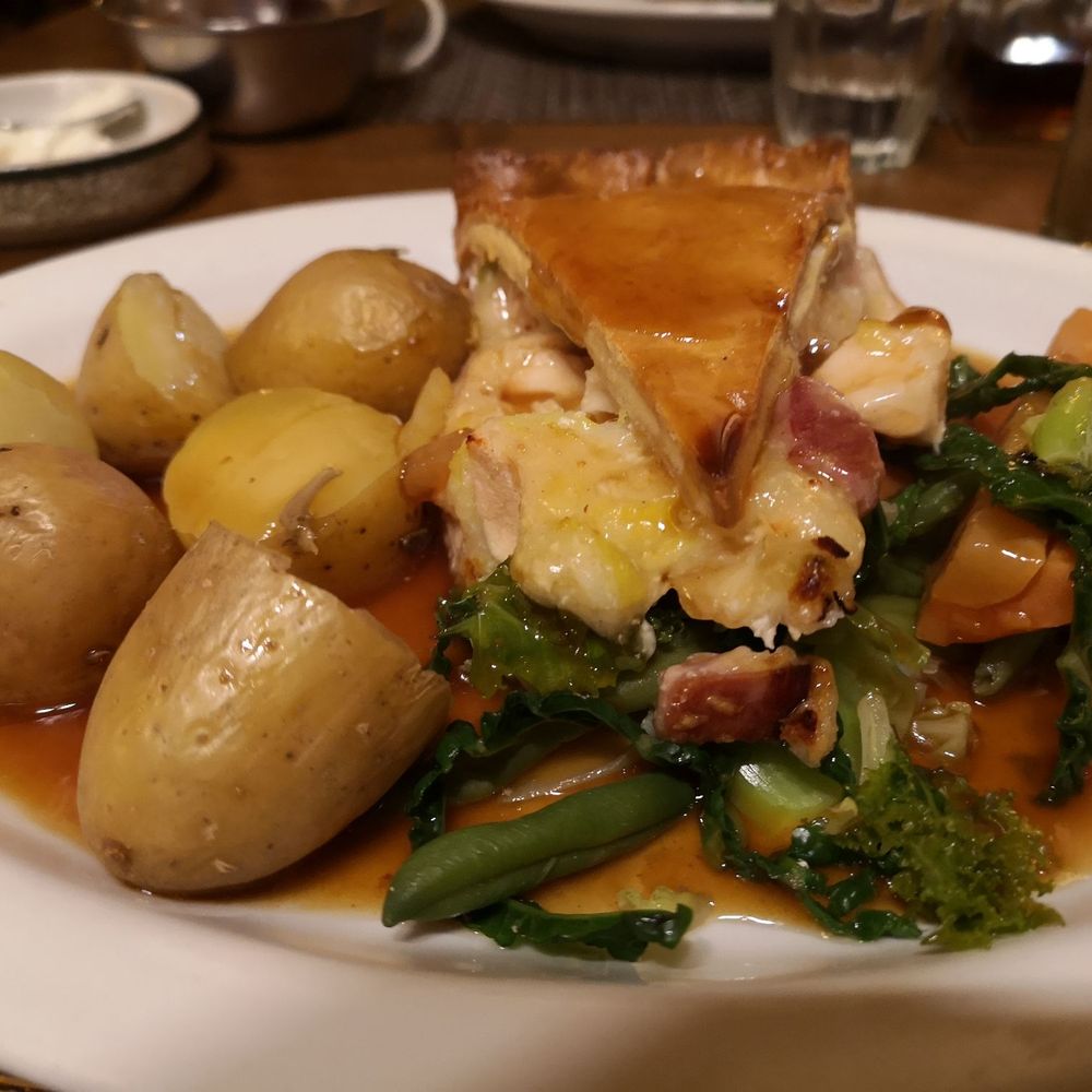 Stepping Stones - Pubs Near Me - Dorking, SRY Stepping Stones - Pubs Near Me - Dorking, SRY