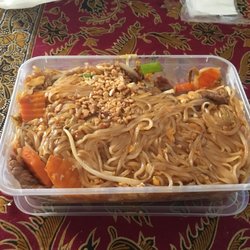 Bow Thai - Beef pad thai