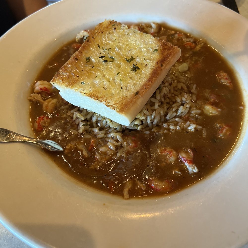 Razzoo's Cajun Cafe - Crawfish Étoufée - Cajun/Creole Near Me - Irving, Texas Razzoo's Cajun Cafe - Crawfish Étoufée - Cajun/Creole Near Me - Irving, Texas