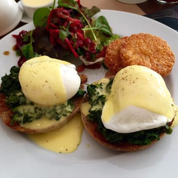 The Breakfast Club - Eggs Florentine. Nicely poached eggs - Cafes Near Me - Bordeaux, 33 The Breakfast Club - Eggs Florentine. Nicely poached eggs - Cafes Near Me - Bordeaux, 33