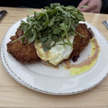 Von Trapp Brewing Bierhall Restaurant - Chicken Schnitzel - Austrian Near Me - Stowe, Vermont