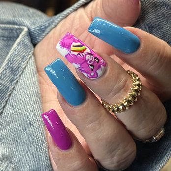 Shiloh Nails & Spa - Rainbow Bear- Care Bears - Nail Salons Near Me - Windsor, California