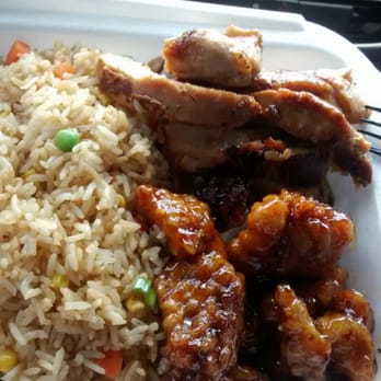 Panda Express - 5 pieces of orange chicken is considered a side? - Fast Food Near Me - Wildomar, California Panda Express - 5 pieces of orange chicken is considered a side? - Fast Food Near Me - Wildomar, California