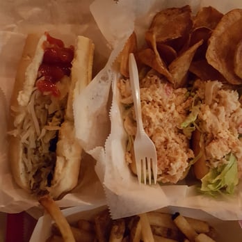 Dogma Grill - Lobster roll & milwakee sausage - Hot Dogs Near Me - Miami, Florida