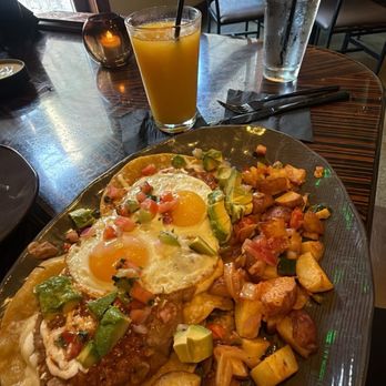 Flecha - Huevos Rancheros - Mexican Near Me - San Diego, California Flecha - Huevos Rancheros - Mexican Near Me - San Diego, California