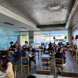 El Meson Sandwiches - Mesas interiores