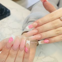 Dazzle Nail And Spa