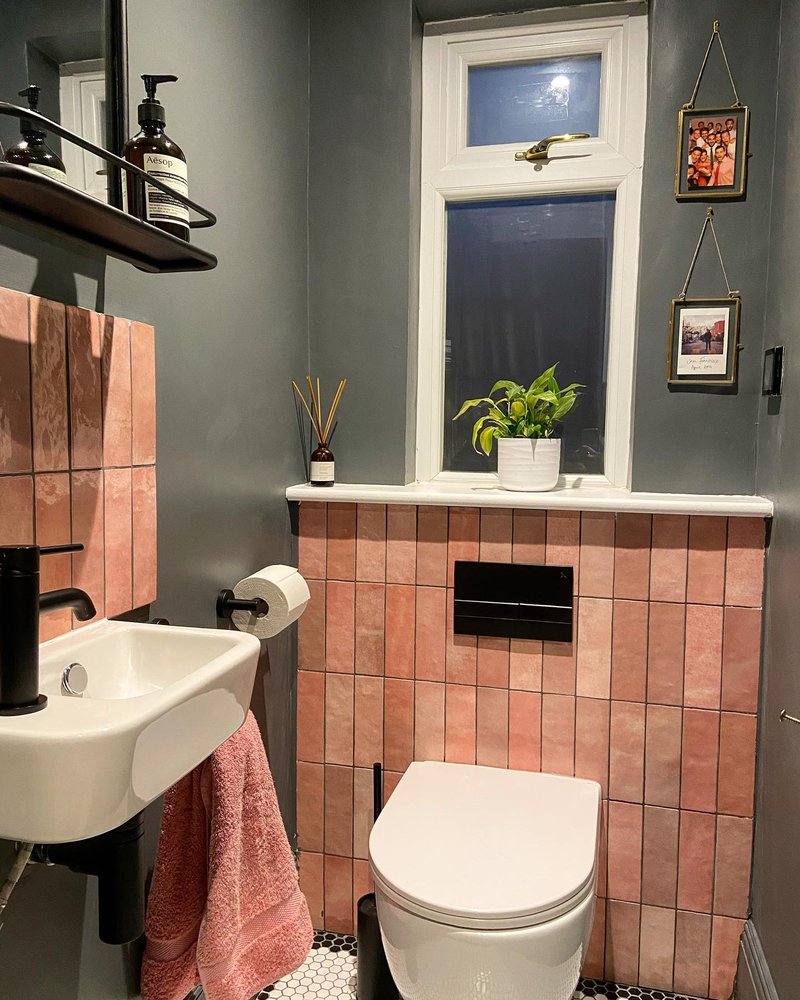 Slide of Hillgrove Ave Plumbing Company