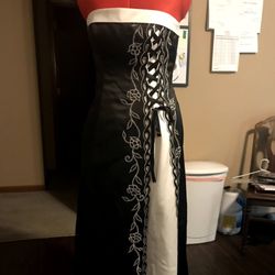 Formal Wear Alterations at Great Discount Pricing!