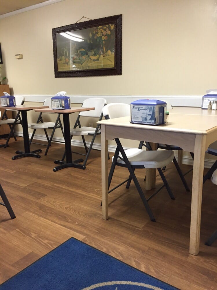 J & J CATERING SERVICE Updated August 2024 122 N Church St, Manning, South Carolina