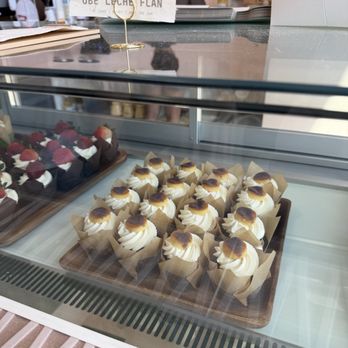 Sinta - Bakeries Near Me - Chula Vista, California