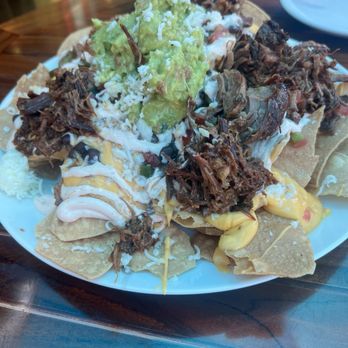 The Islander - Nachos with pulled pork - Tiki Bars Near Me - Coronado, California