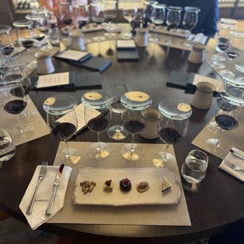 Lokoya Estate - Wine Tasting Room Near Me - St. Helena, California Lokoya Estate - Wine Tasting Room Near Me - St. Helena, California