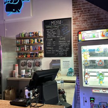 Moby's On Main - Arcades Near Me - Ventura, California Moby's On Main - Arcades Near Me - Ventura, California
