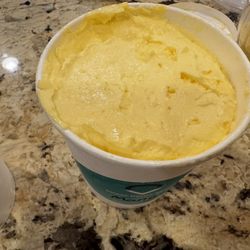 "Full quart" of ice cream. See for yourself.