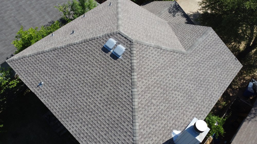 Slide of RoofsOnly.com