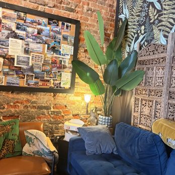 Maroon Monkey Coffee - Coffee & Tea Near Me - Wilmington, North Carolina Maroon Monkey Coffee - Coffee & Tea Near Me - Wilmington, North Carolina