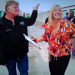 Airport Super Storage - Inside Edition Video Footage of Dan and Laura Dotson