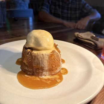 The Henry - Butter cake...you'll lick the plate (or at least want to) - New American Near Me - Carlsbad, California The Henry - Butter cake...you'll lick the plate (or at least want to) - New American Near Me - Carlsbad, California