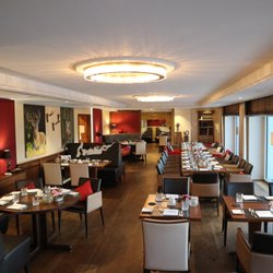 Burghotel Staufeneck - Burgrestaurant "oifach andersch"