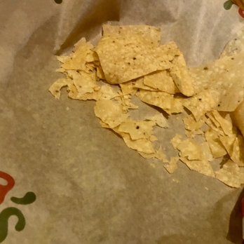 Chili's - Sorry, I was SO happy to eat INSIDE a restaurant that I hoarked down there chips before I remembered to take a pic! - American Near Me - Oro Valley, Arizona
