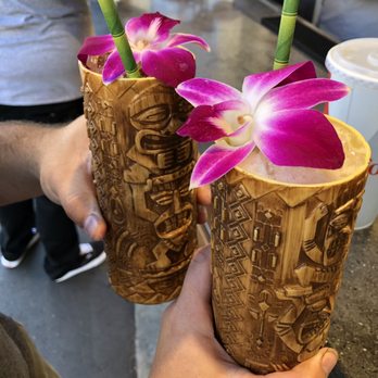 Isla Nu-Bar - Rum drinks with souvenir cups - Cocktail Bars Near Me - Universal City, California Isla Nu-Bar - Rum drinks with souvenir cups - Cocktail Bars Near Me - Universal City, California