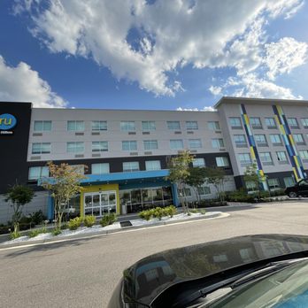 Tru by Hilton North Augusta - Outside View - Hotels Near Me - North Augusta, South Carolina Tru by Hilton North Augusta - Outside View - Hotels Near Me - North Augusta, South Carolina