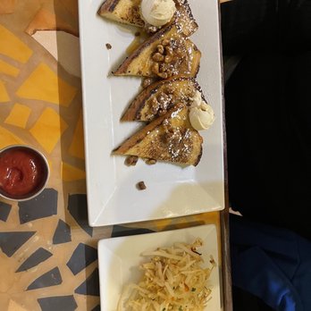 Batter & Berries - Caramel French Toast B B Cheese Crusted Hash Browns - Breakfast & Brunch Near Me - Chicago, Illinois Batter & Berries - Caramel French Toast B B Cheese Crusted Hash Browns - Breakfast & Brunch Near Me - Chicago, Illinois