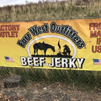 The Farmhouse - Local jerky in store - Fruits & Veggies Near Me - Roy, Utah