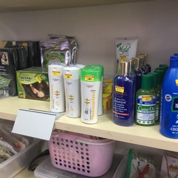Chikoo’s Beauty Bar - Skin creams for ingrown hair and skin oils - Skin Care Near Me - Rego Park, New York Chikoo’s Beauty Bar - Skin creams for ingrown hair and skin oils - Skin Care Near Me - Rego Park, New York