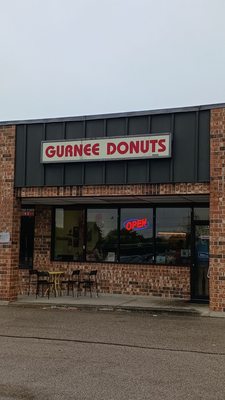 Gurnee Donuts by null