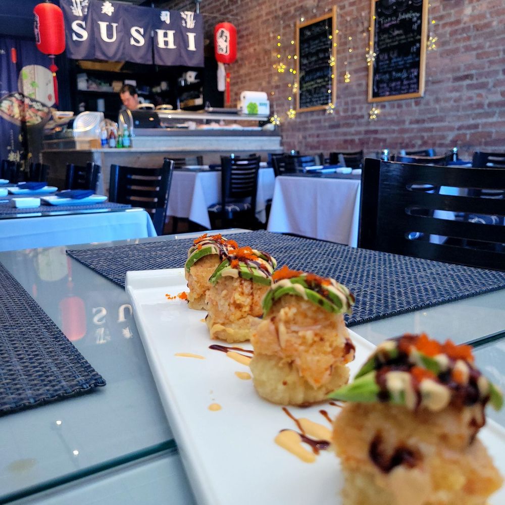 Blu Sushi - dancing scallops - Sushi Bars Near Me - Ridgewood, New Jersey