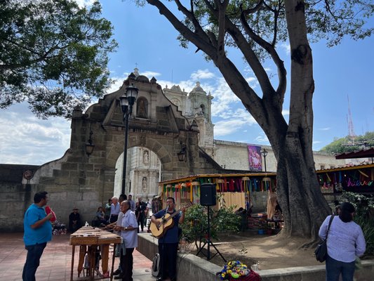 Basílica de Nuestra Señora de la Soledad by null