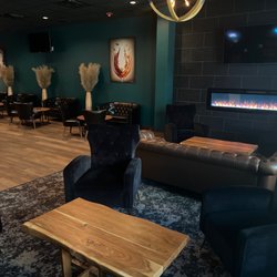 Unwined - Wine bar