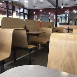 Dovorian Restaurant - Seating booths