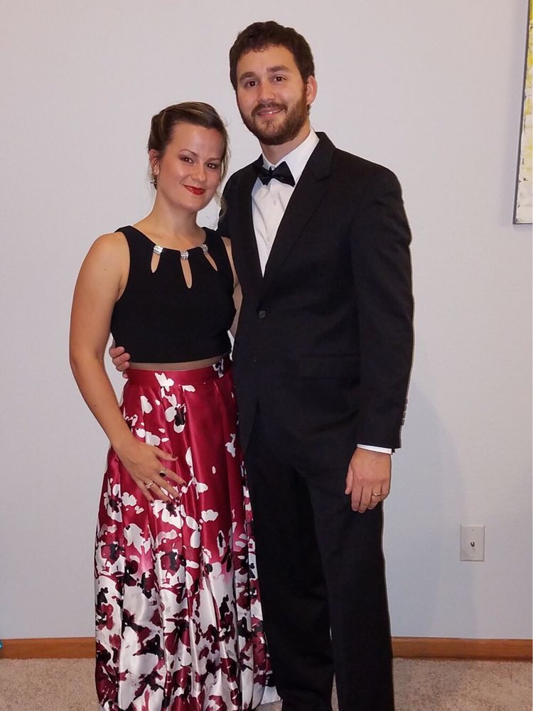 LEE’S ALTERATIONS 16 Reviews 1451 Coral Ridge Ave, Coralville, Iowa