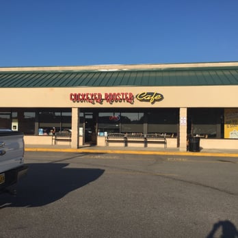 The Cockeyed Rooster - Parking lot view - Breakfast & Brunch Near Me - Smithfield, Virginia