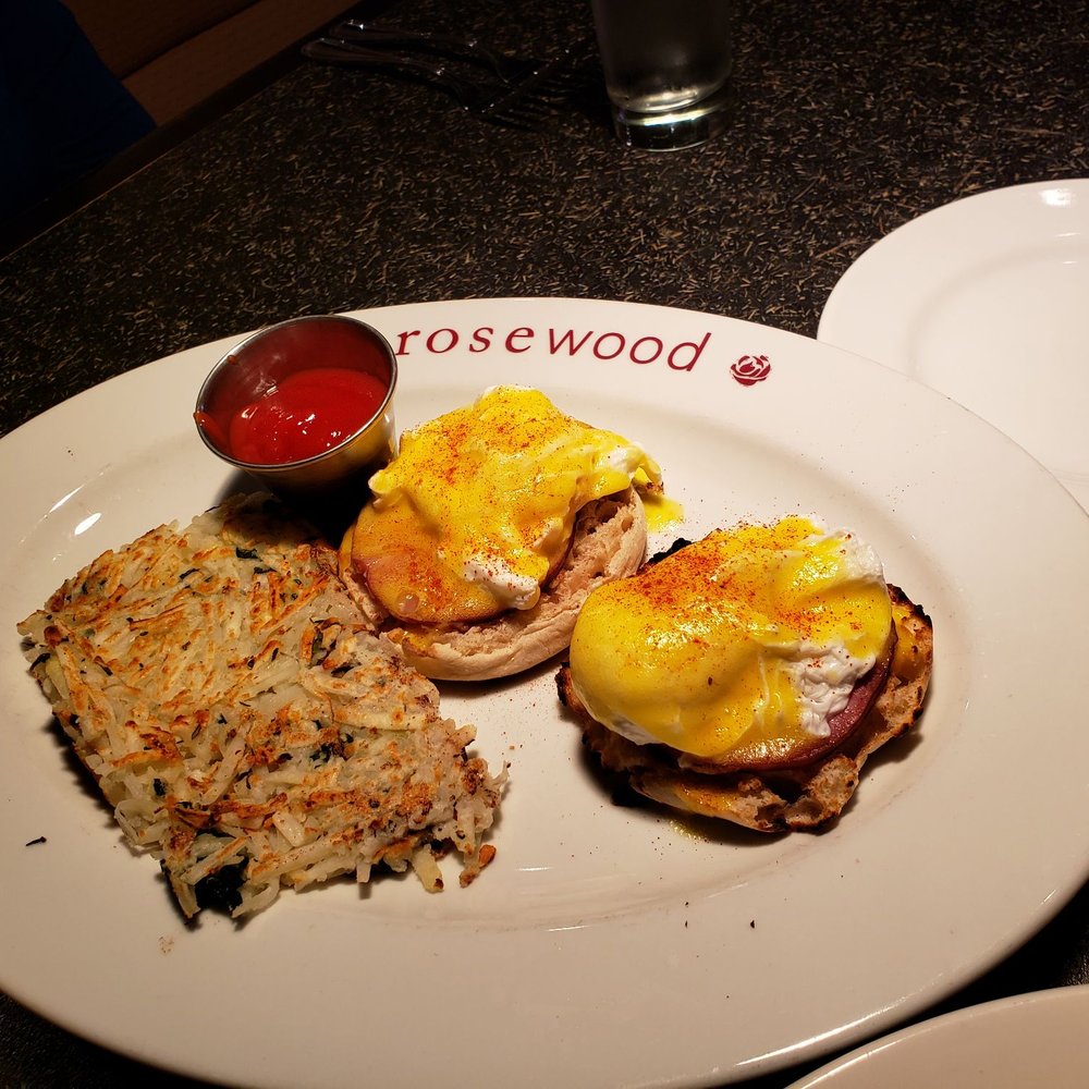 Rosewood Grill - Eggs Benedict - New American Near Me - Hudson, Ohio