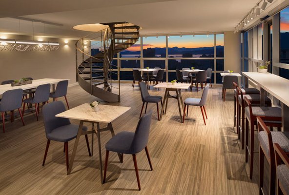 Sheraton Vancouver Wall Centre by null