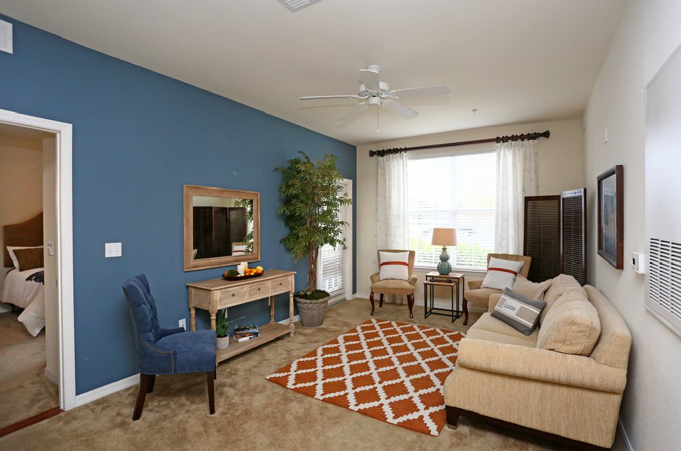 HAMMOCK OAKS Updated September 2024 57 Photos 3550 Lake Center Dr