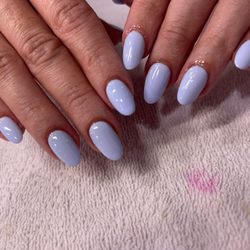 Neo Nail Bar- Key Biscayne