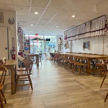 Corner of Ukraine - Dinning room - Ukrainian Near Me - Nyack, New York