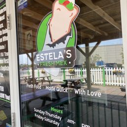 Quick. Food is good. Inside and outside seating. Friendly staff. Quick. Food is good. Inside and outside seating. Friendly staff.