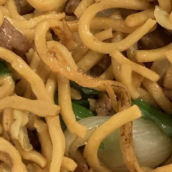 Mama Wong - Lo Mein - Asian Fusion Near Me - Exton, Pennsylvania