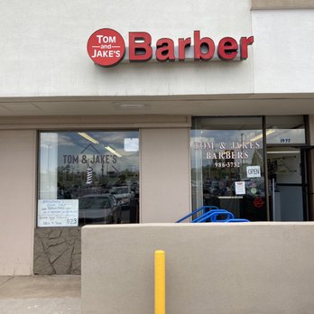 TOM & JAKE’S BARBERSHOP - Updated February 2026 - 35 Photos & 36