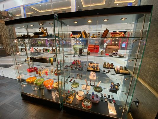 Eight Cigar Lounge by null Eight Cigar Lounge by null