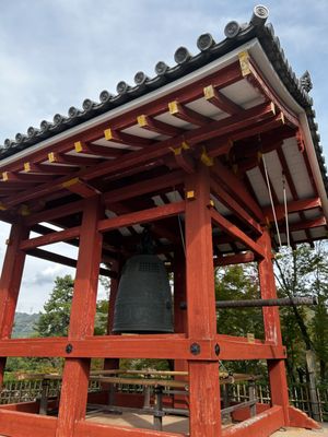 Byōdo-in Temple by null