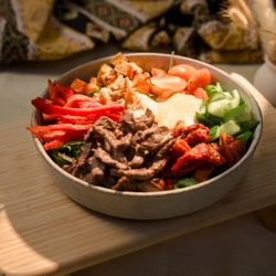 Healthy beef bowl