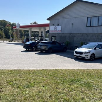 The Schnitzel Haus - Parking - Salad Near Me - Oro-Medonte, Ontario The Schnitzel Haus - Parking - Salad Near Me - Oro-Medonte, Ontario