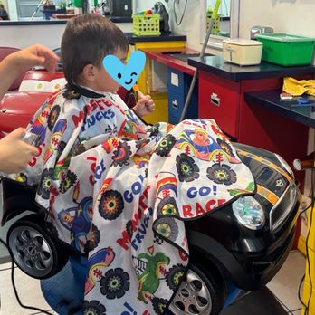 Kids Fun Cuts - Kids chair. - Piercing Near Me - Chino, California Kids Fun Cuts - Kids chair. - Piercing Near Me - Chino, California